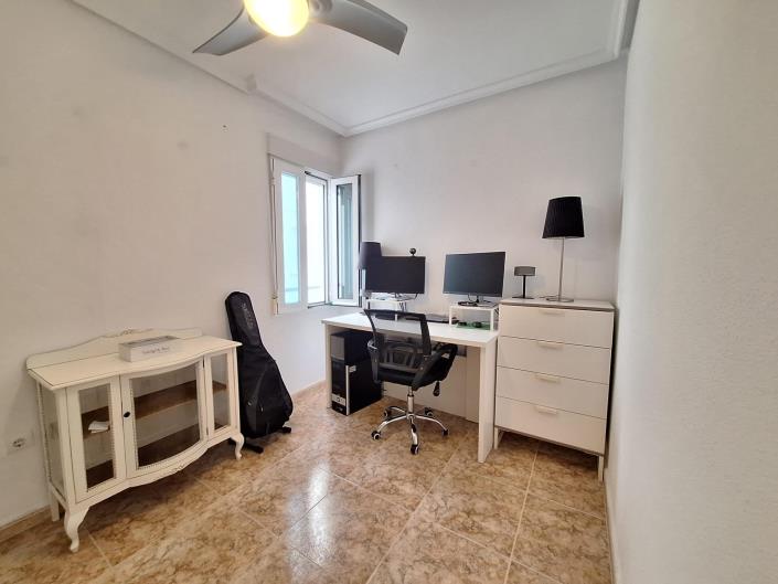 Image No.18-2 Bed Apartment for sale