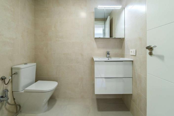 Image No.10-2 Bed Bungalow for sale