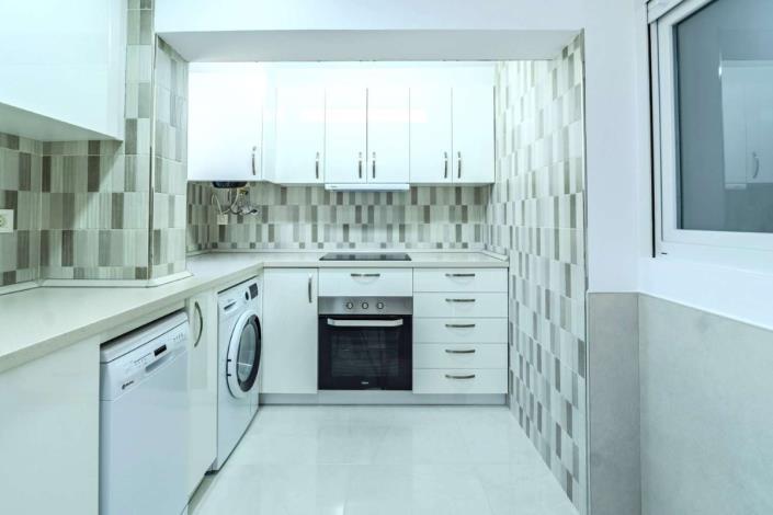 Image No.2-2 Bed Bungalow for sale