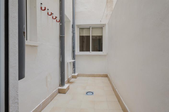 Image No.37-2 Bed Apartment for sale