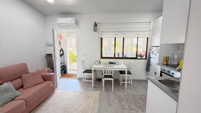 Image No.9-2 Bed Bungalow for sale