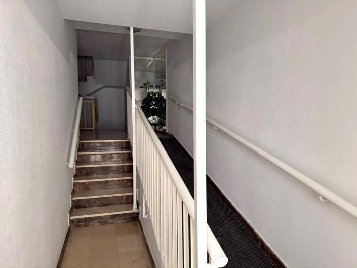 Image No.23-2 Bed Apartment for sale