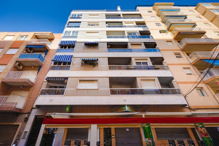 Image No.19-2 Bed Apartment for sale