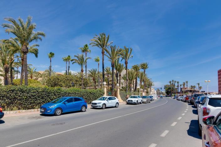 Image No.35-2 Bed Apartment for sale