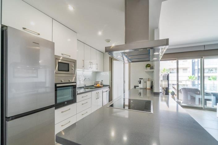 Image No.13-2 Bed Apartment for sale