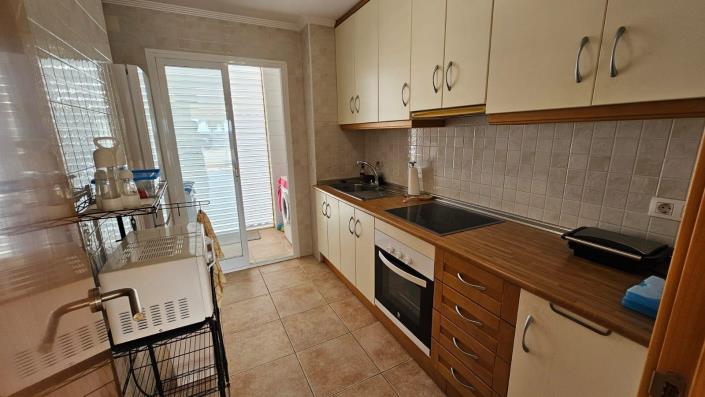 Image No.20-2 Bed Apartment for sale