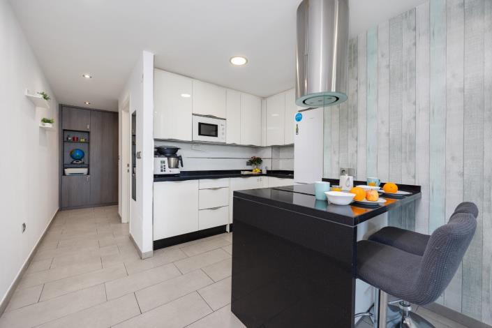 Image No.26-2 Bed Apartment for sale