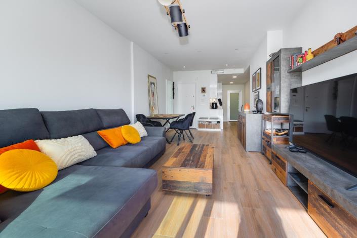 Image No.14-2 Bed Apartment for sale