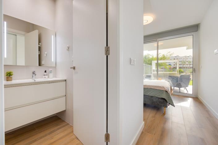 Image No.29-2 Bed Apartment for sale