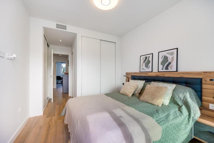 Image No.32-2 Bed Apartment for sale