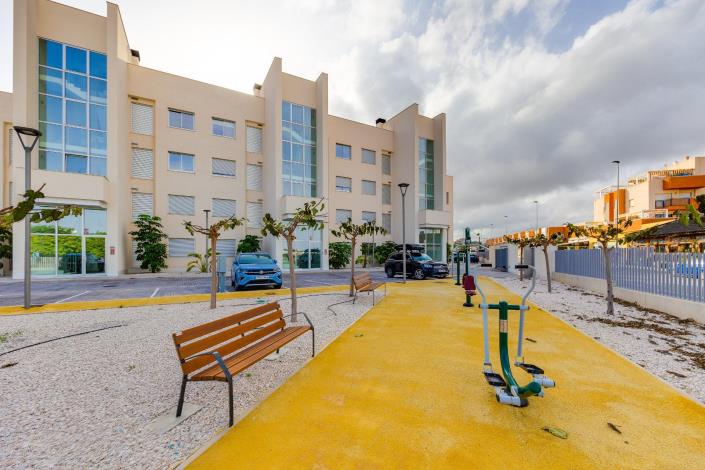 Image No.47-2 Bed Apartment for sale