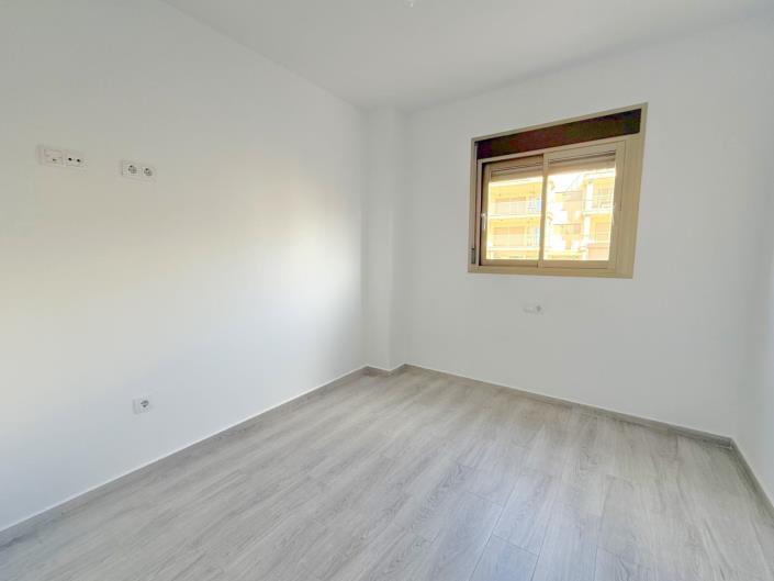 Image No.11-3 Bed Apartment for sale