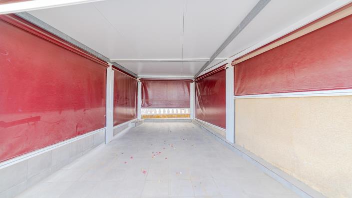 Image No.38-4 Bed Chalet for sale