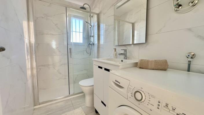 Image No.27-2 Bed Penthouse for sale