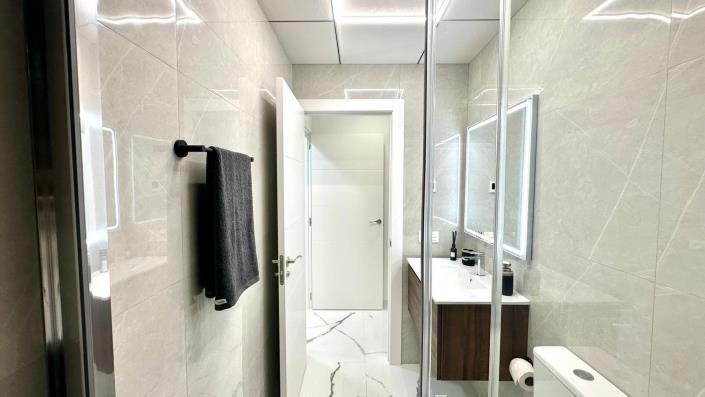 Image No.32-2 Bed Apartment for sale