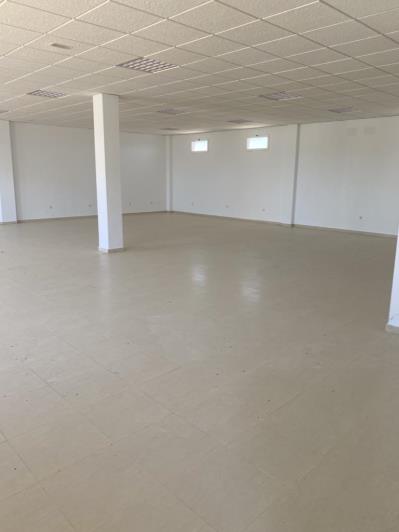 Image No.11-Commercial à vendre à Sierra Golf