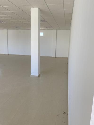 Image No.12-Commercial à vendre à Sierra Golf