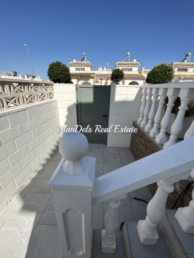 Image No.5-5 Bed Semi-Detached for sale