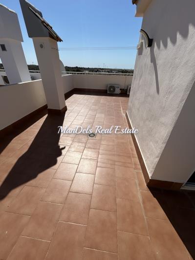 Image No.53-5 Bed Semi-Detached for sale