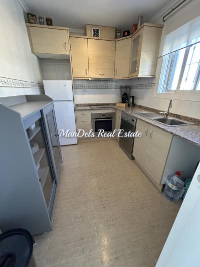 Image No.18-5 Bed Semi-Detached for sale