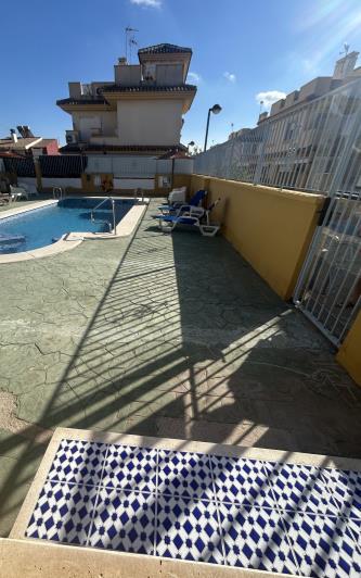 Image No.27-3 Bed Townhouse for sale