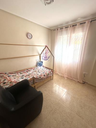 Image No.15-3 Bed Townhouse for sale