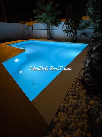 Image No.20-1 Bed Semi-Detached for sale