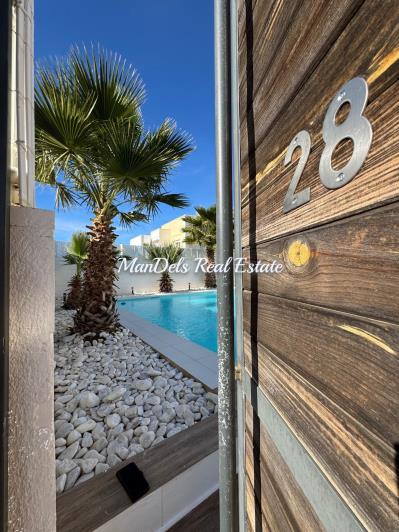 Image No.3-1 Bed Semi-Detached for sale