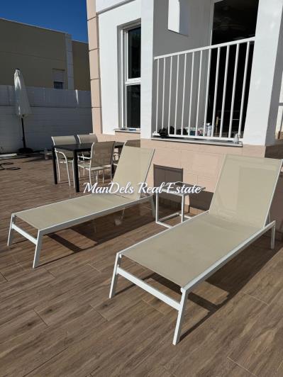 Image No.10-1 Bed Semi-Detached for sale