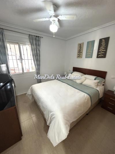 Image No.24-2 Bed Villa / Detached for sale