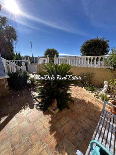 Image No.9-3 Bed Villa / Detached for sale