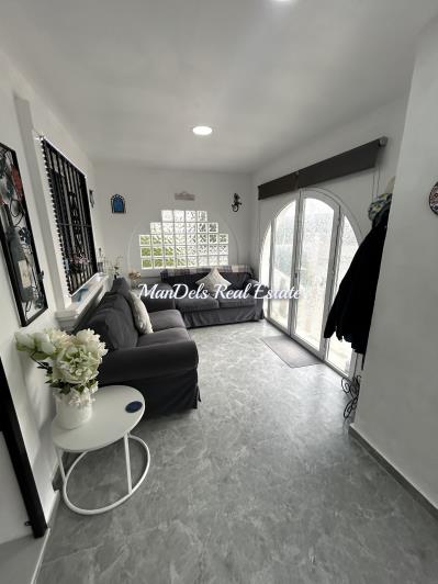 Image No.14-3 Bed Villa / Detached for sale