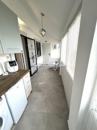 Image No.27-3 Bed Villa / Detached for sale