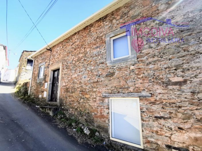 Image No.2-Maison de 4 chambres à vendre à Pampilhosa da Serra