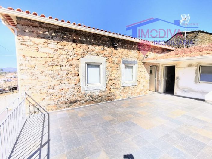 Image No.3-Maison de 4 chambres à vendre à Pampilhosa da Serra