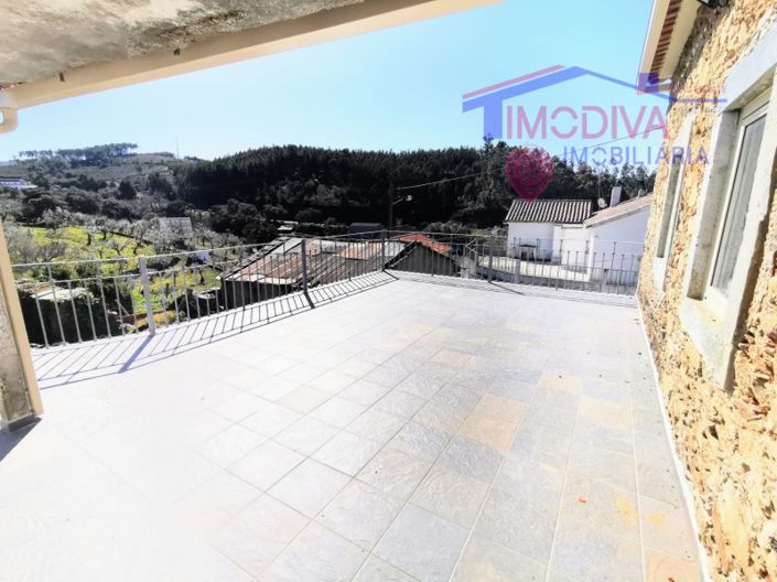 Image No.4-Maison de 4 chambres à vendre à Pampilhosa da Serra