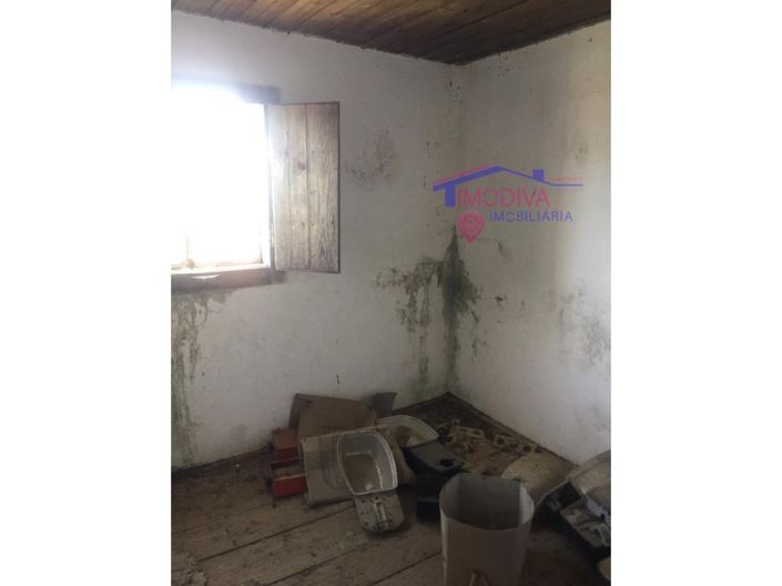 Image No.12-2 Bed House for sale