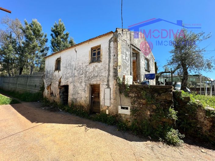 Image No.2-Maison de 2 chambres à vendre à Sertã