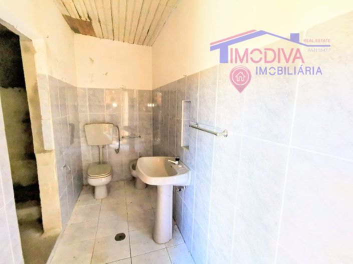 Image No.11-4 Bed House for sale