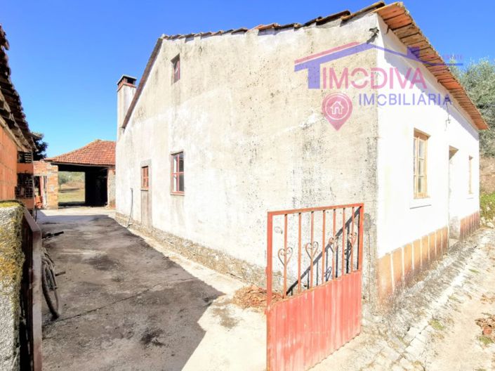 Image No.3-4 Bed House for sale