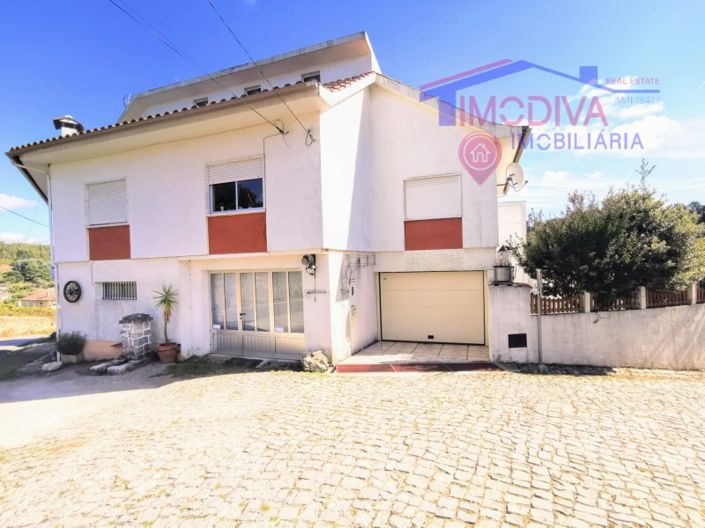 Image No.2-Maison de 4 chambres à vendre à Figueiró dos Vinhos