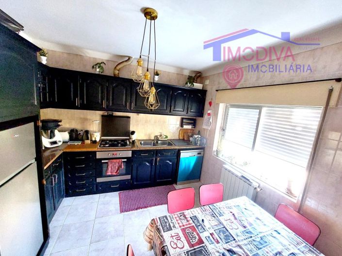 Image No.8-Maison de 4 chambres à vendre à Figueiró dos Vinhos