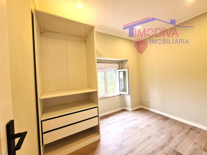 Image No.7-Maison de 3 chambres à vendre à Castanheira de Pêra