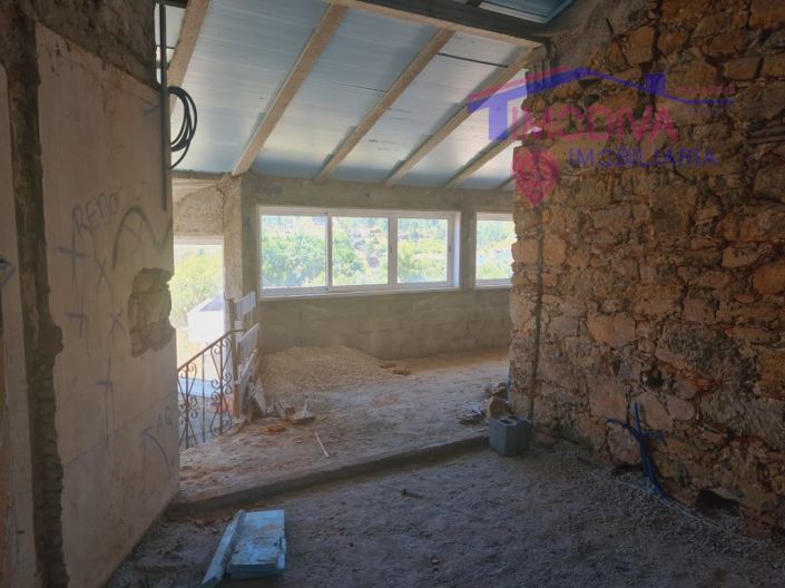 Image No.9-3 Bed House for sale