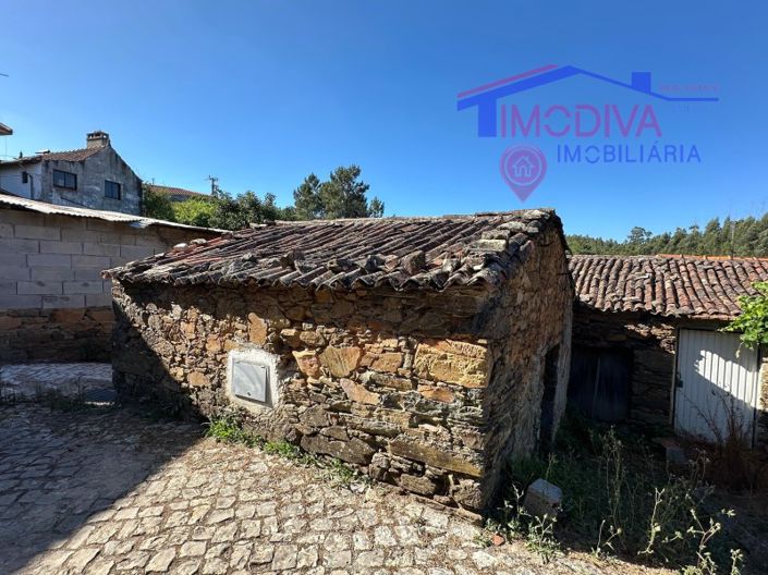 Image No.5-Maison de 2 chambres à vendre à Figueiró dos Vinhos