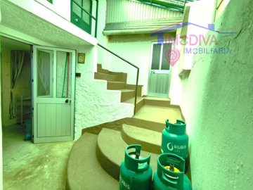 id70f2a701-0000-0500-0000-000016ac8079