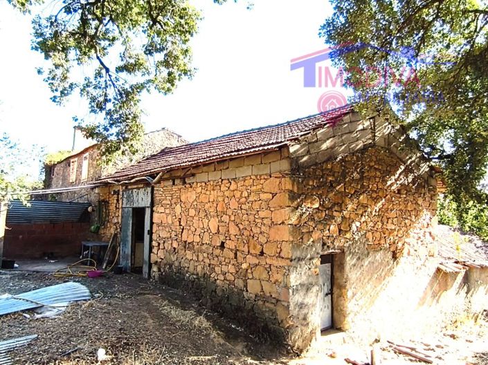 Image No.9-2 Bed House for sale