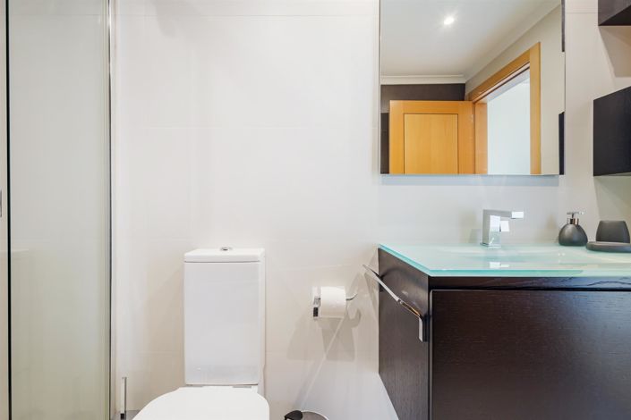 Image No.17-1 Bed Apartment for sale