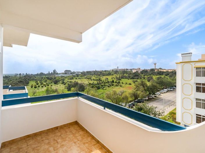 Image No.25-5 Bed Apartment for sale