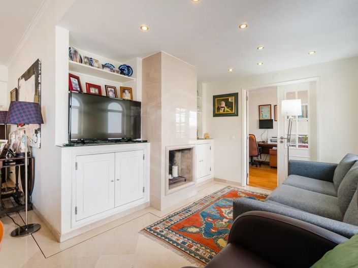 Image No.4-5 Bed Apartment for sale